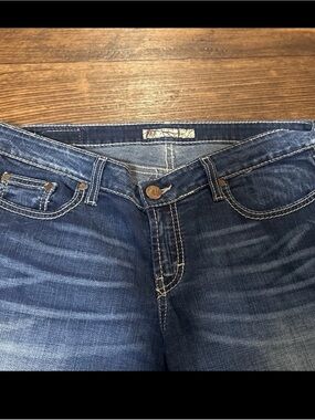 BKE Women's Boot Cut Jeans in Dark Blue with Contrast Stitching